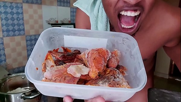 Stepbrother Naked Cooking For Tinder Date (11) thumbnail