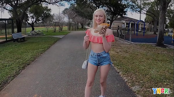 Play MP4 - YNGR - Blonde Teen Starlette Storm Takes On A Big Cock And Gives A Rimjob