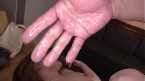 Part3 ｢充電させてくれませんか？｣と優しい美女にお願いして、スマホを充電させてもらいつつエッチな充電もしちゃうスケベ企画。今回充電器を貸してくれた女神は、ゆきちゃん！これから内見を予定していたようなので、一緒に見に行くことに！