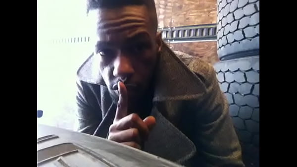 Play MP4 - Union Suit Bulge in an 18Wheeler Part 1