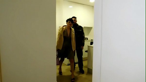 TERRÍVEL PUTA LA MUCAMA, E NÃO FALAR A SENHORA PARTE_3