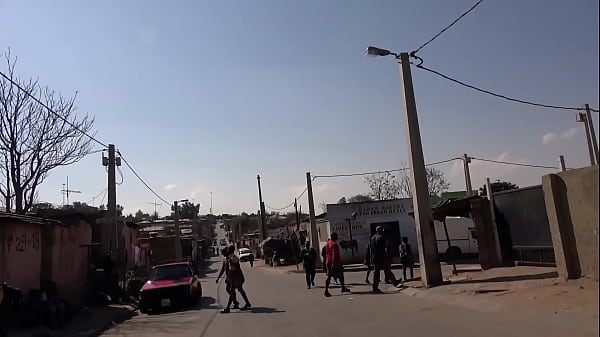 Play MP4 - Lesbian neighbour comes asking for coffee but stays to eat pussy