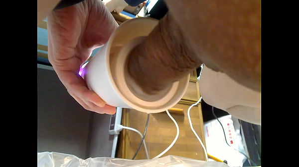 Play MP4 - machine squirt