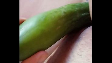 Gretala - Si Accarezza Col Cetriolo thumbnail