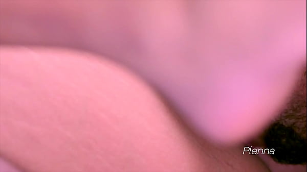 AGARREI A NOVINHA E DEI O PAU_PRA ELA CHUPAR