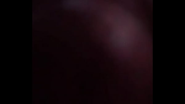 Me hago la paja en mi cuarto