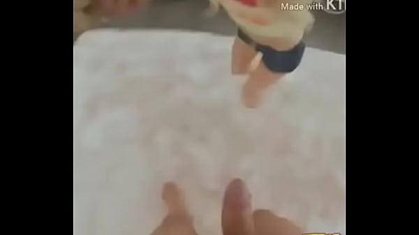 Nonton Mamada Helicoptero thumbnail