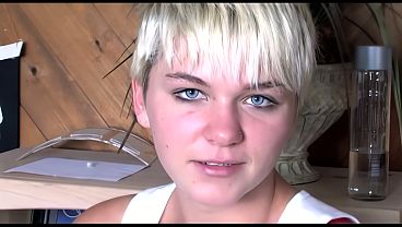 Nonton Blonde Girl Sucking Huge Cock thumbnail