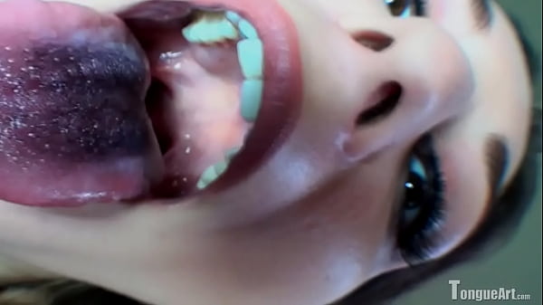 Slut Licks thumbnail
