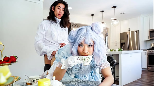 LuckyGuy Is_Eager toTaster_Asian Teen s Pussy on Breakfast_Thinasian