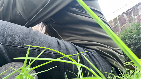 Play MP4 - Intensa mamada de verga en el parque - Natalia Delgado