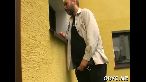 Large titted dilettantegets licked by_old dudeand rides him