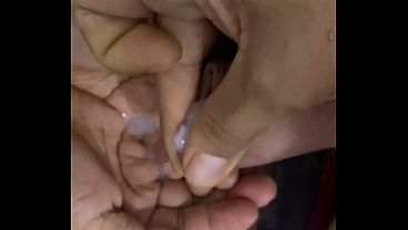 Mi esposa sacando leche Mi esposa sacando leche