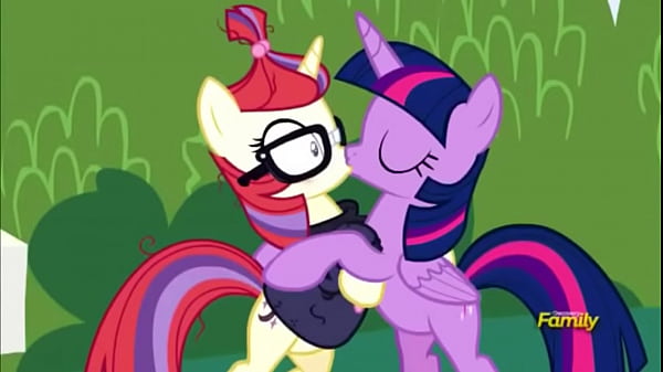 Twilight y moondancer cari&ntilde_osas &lt_3
