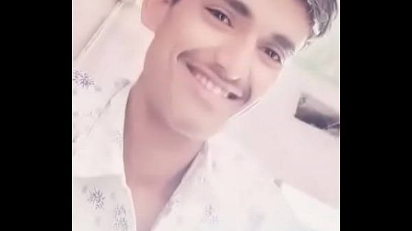 नेटवर्क पर हम किसी भी वस्तु या व्यक्ति और वीडियो खोजें सकते w और नेटवर्क के जरिए हम पसा भी कम सकते हैं 