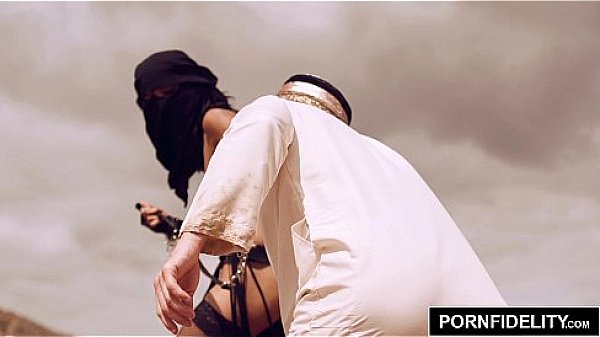 Pornfidelity karmen bella captures white cock