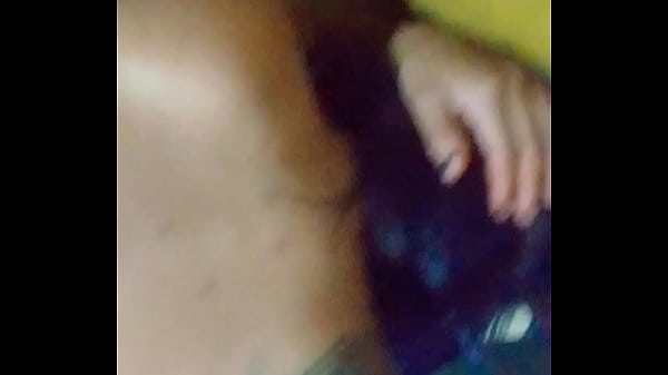 Escondidas_de mis papas míflaca hermosa yasbeth