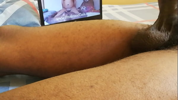 Wanking using '_A Day with The Girl of your Dreams'_ video