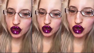 Addicted to your wallet and crazy for me for asmr effect listen in headphones 