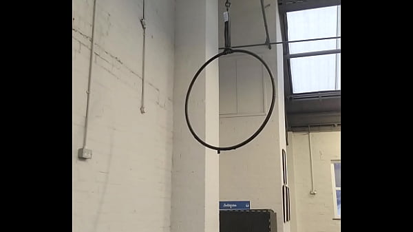 Nonton Learning Lots Of New Aerial Tricks thumbnail