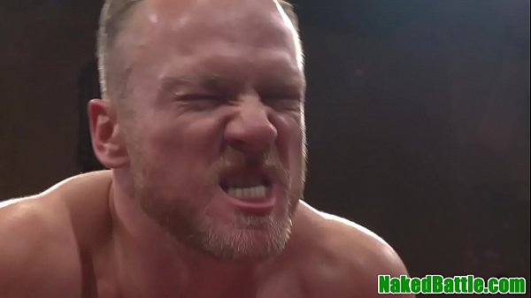 Play MP4 - Dominating jock makes sub suck his own cock