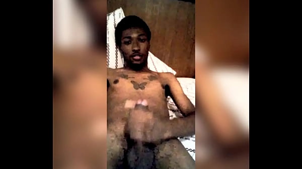 Putinho Batendo Punheta At&eacute; Gozar 