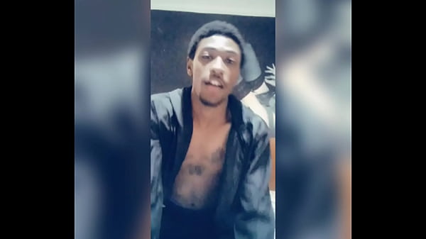 Novinho Sexy se Masturbando