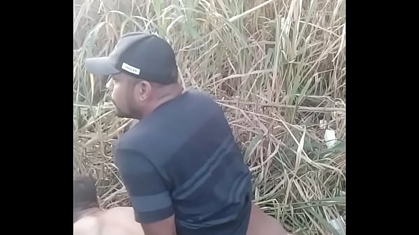 Play MP4 - Metendo rola