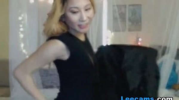 Nonton Asian Teen Blonde Masturbating Hard thumbnail