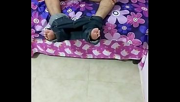 Nonton Chavita Se Desnuda Frente A Viejo Rabo Verde Que La Manosea Y Se La Coge &iexcl;aprovechando De Su Inocencia Cuando La Encuentra Sola El Maldito! thumbnail