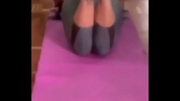 Para los que chatean pregunt&aacutendome c&oacutemo puedo estar tan buena, simple hago ejercicio pero m&aacutes me gusta el completo Jejejeje