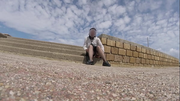 Extreme pussy flash teacher in stockings takes a risk in front of school