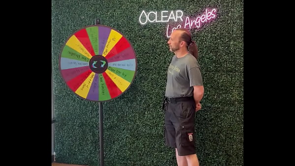 First a free test now a free hat next time i want the oven mitt get clrd 