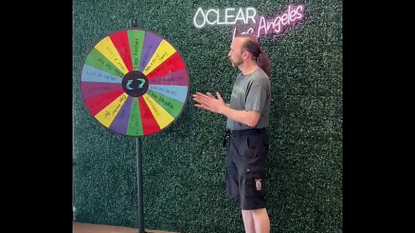 Nonton First A Free Test, Now A Free Hat! Next Time I Want The Oven Mitt Get Clrd. thumbnail