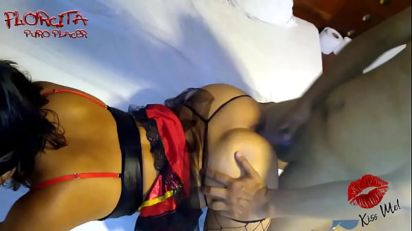 Chupada deculito_a Florcita