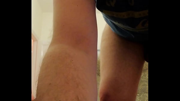 Nonton 40th Present thumbnail