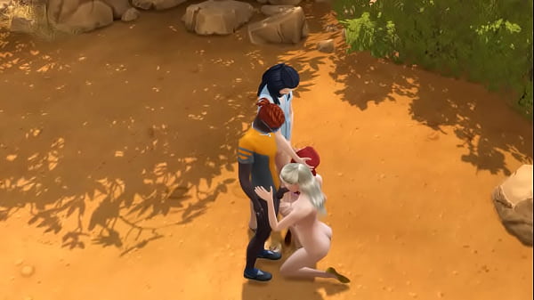 Два друга развелиподружек на групповой минет на пляже