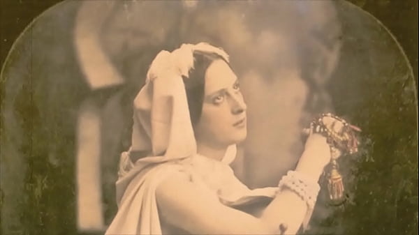 Play MP4 - Vintage Pornography Challenge '1850s vs 1950s'