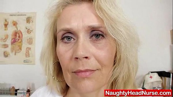 Blonde curvicious maturenurse