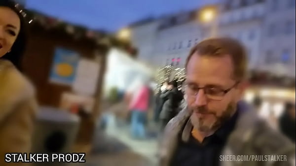 Play MP4 - Fit beauty Zuzu Sweet invites tourist to hardly fuck her ass