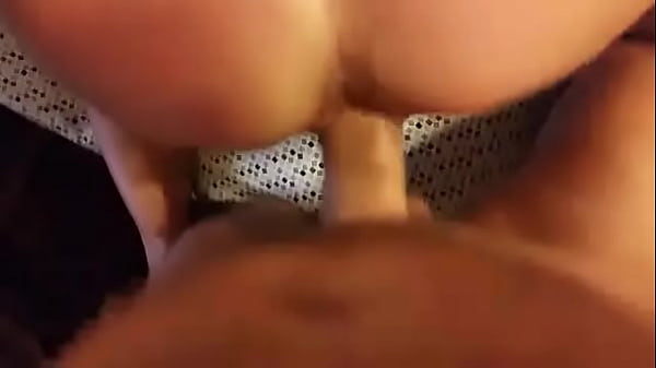 Nonton Tight And White thumbnail