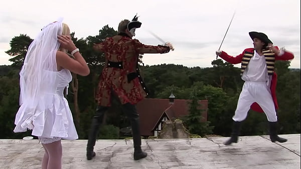 Savannah Gold Has Erotic Sex With A Masked Stranger thumbnail