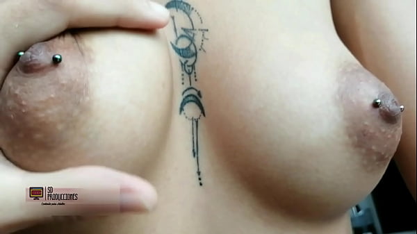 Hermanastra calentonasufre de insomnio y necesita verga