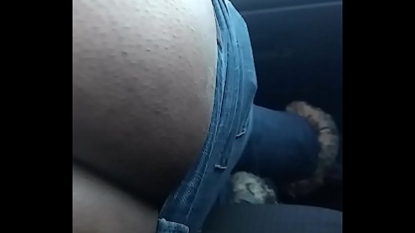 Play MP4 - Older bitch caught nut in her mouth