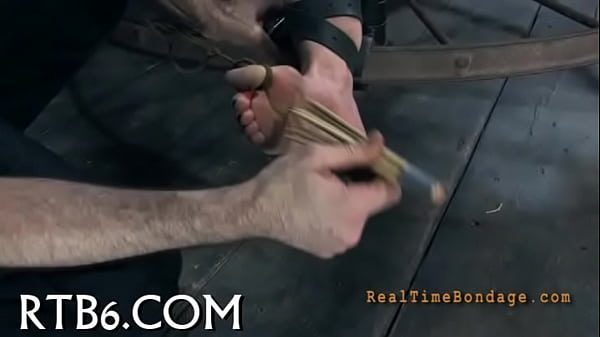 Worshipping master s_feet