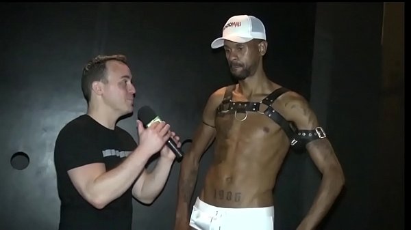 Play MP4 - Ousadia e Safadeza&comma; de Cesar Dotad&atilde;o no Clube dos Pauzudos em S&atilde;o Paulo - Parte 2 - WhatsApp PapoMix &lpar;11&rpar;94779-1519