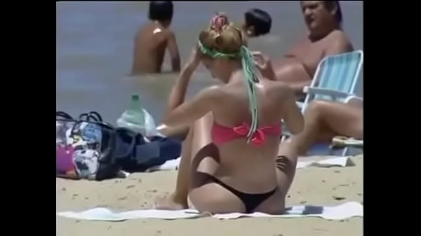 Play MP4 - Tremenda cola en la plata