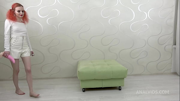 Nonton Strawberry Eva Has Fun With A Kangaroo Cock Ms119 thumbnail