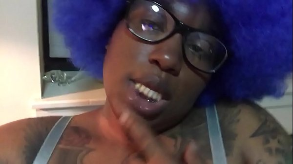 Play MP4 - Hazelnutxxx