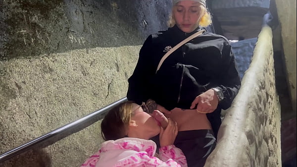 Chupada escandolosa en el_peñon de guatape colombia Zactefolla